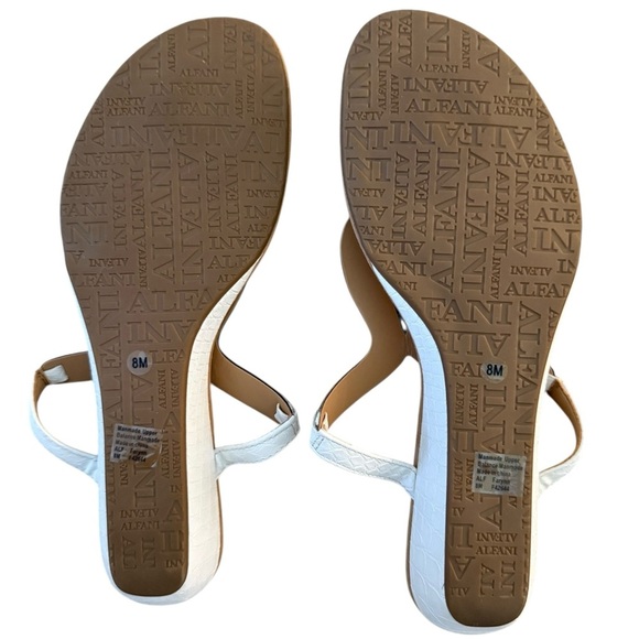 ALFANI Farynn Silver Open Toe Synthetic Wedge Sandal Women 8 M - New In Box NIB - Picture 2 of 4